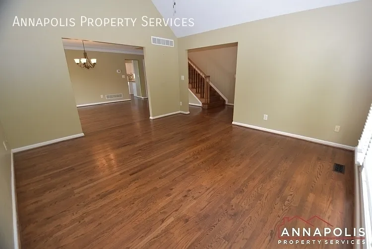 602 Victoria Dr — Photo 11