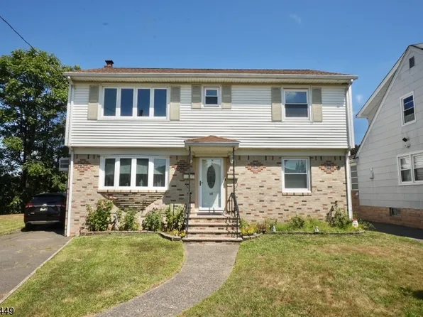 15 Wright Ct Floor 2, Bloomfield, NJ 07003