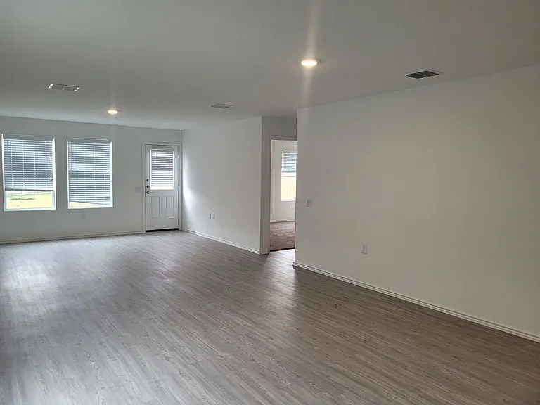 10107 Kersey Ml — Photo 13