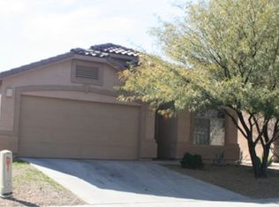 8741 N Moonfire Dr, Tucson, AZ 85743