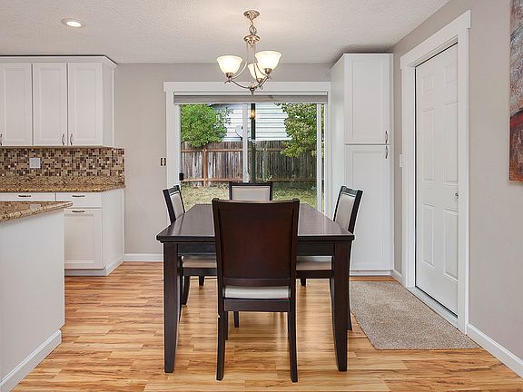 5th image of 8212 NE 144th St