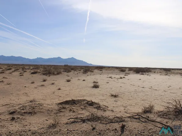 Cottonwood Rd SW, Deming, NM 88030