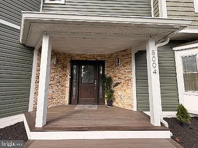3rd image of 8004 Frye Rd
