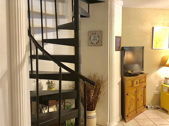5th image of 104 Northshore Cir