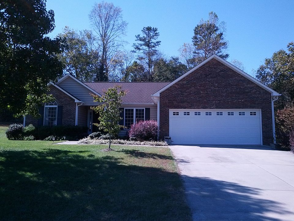 1st image of 3031 Peachtree Street Ext