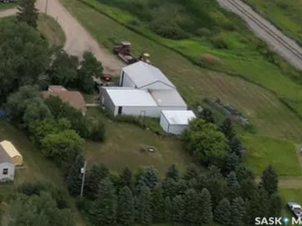 401 8th Street, Glen Ewen, SK S0C 1C0