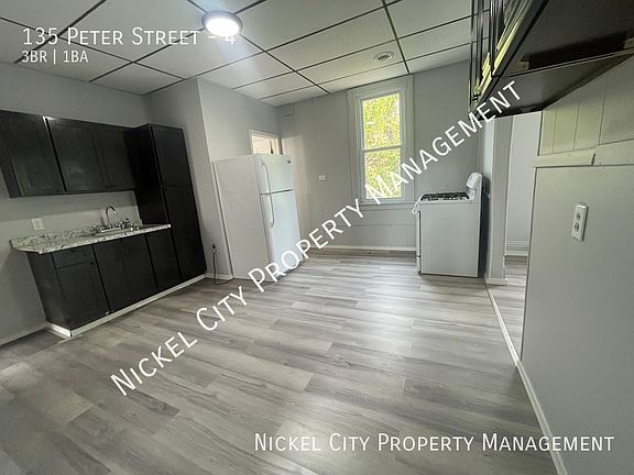 2nd image of 135 Peter St #4