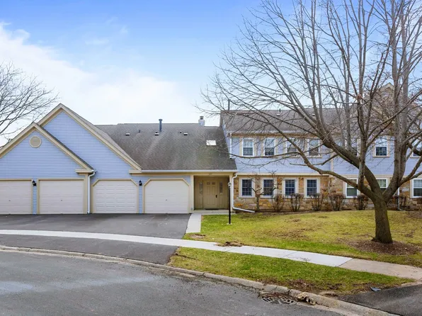 197 Camden Ct Unit X1, Schaumburg, IL 60194