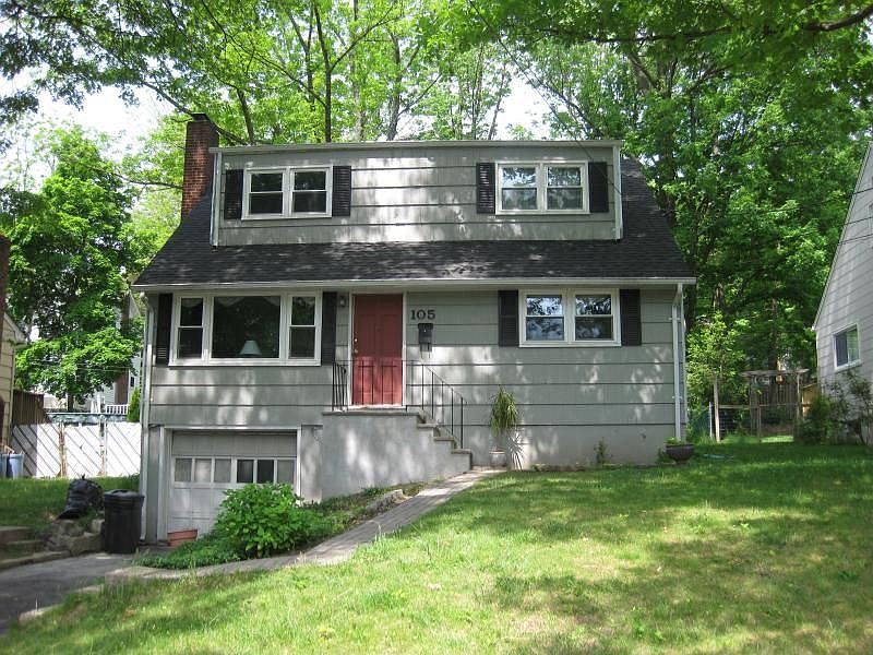 2nd image of 105 Jennings Ln