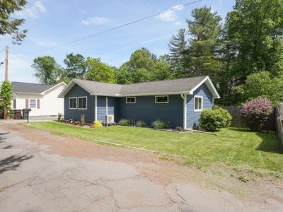207 Belanger Rd, Westfield, MA, 01073