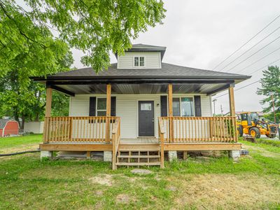 1873 Crocker St, Chesterton, IN, 46304