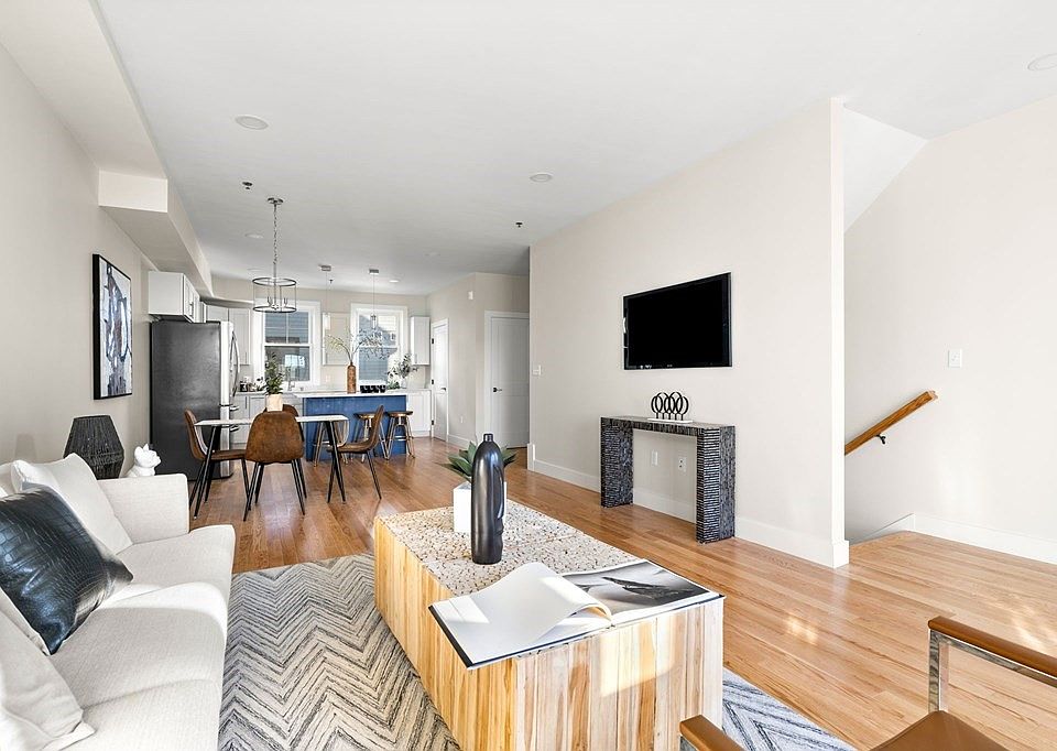 1st image of 188 Quincy Ave #B2
