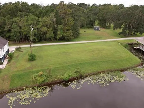 45208 Marina Dr, Prairieville, LA 70769