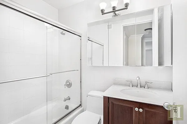 Rented by Halstead Real Estate | media 16