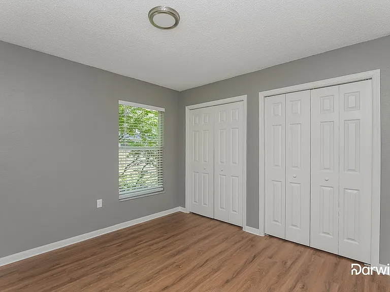 8110 Westmont Ave — Photo 7