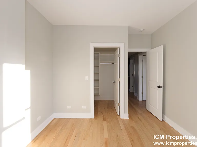 2922 W Logan Blvd #3 — Photo 6
