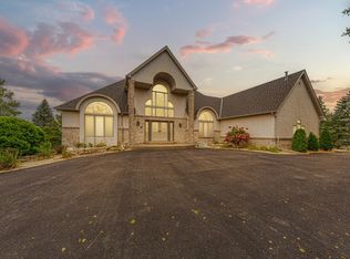 1135 3rd St NE, Faribault, MN 55021