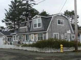 8130 Minnehaha St, Rockaway Beach, OR