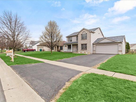 4th image of 26604 Woodmont Dr