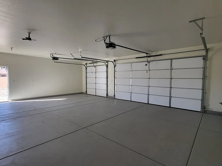 6801 Sandpebble St — Photo 34