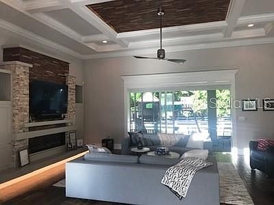 2nd image of 6702 Crescent Woods Cir
