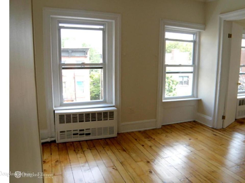 2nd image of 174 Degraw St APT 3