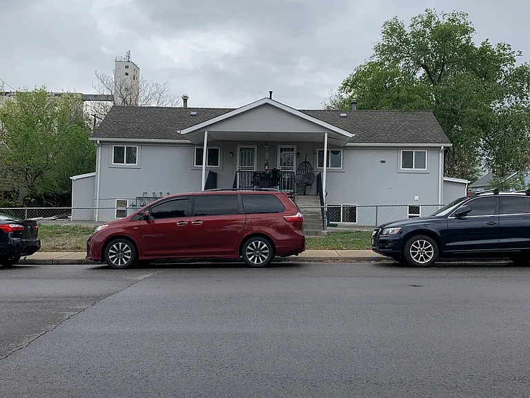 4322 N Adams St — Photo 1
