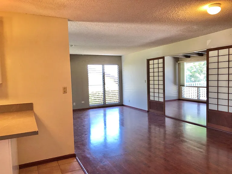 98-1652 Kiawe St — Photo 33
