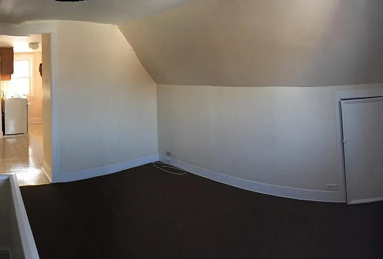 605 3rd St #3 — Photo 1