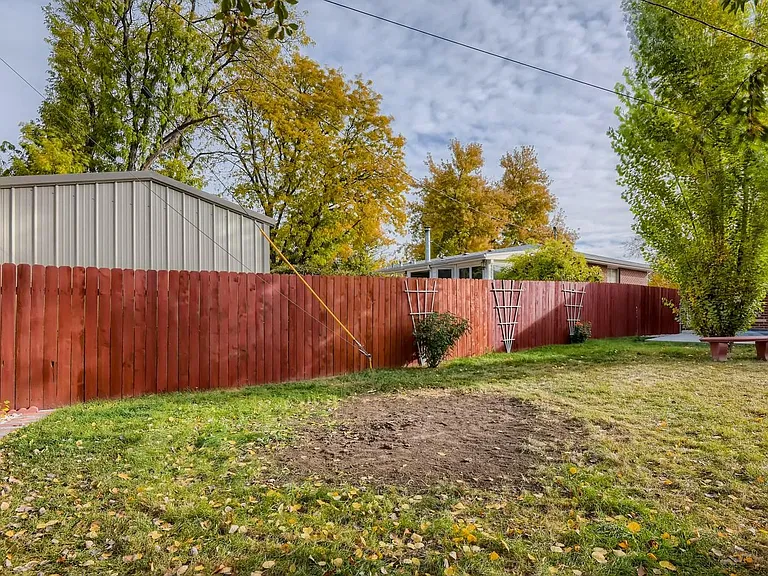 8301 Chase Way — Photo 21