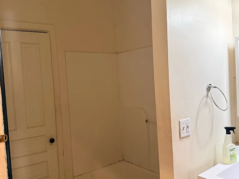 1560 Iowa St #5 — Photo 12
