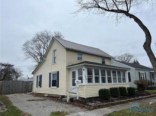 1229 Schultz St, Defiance, OH 43512