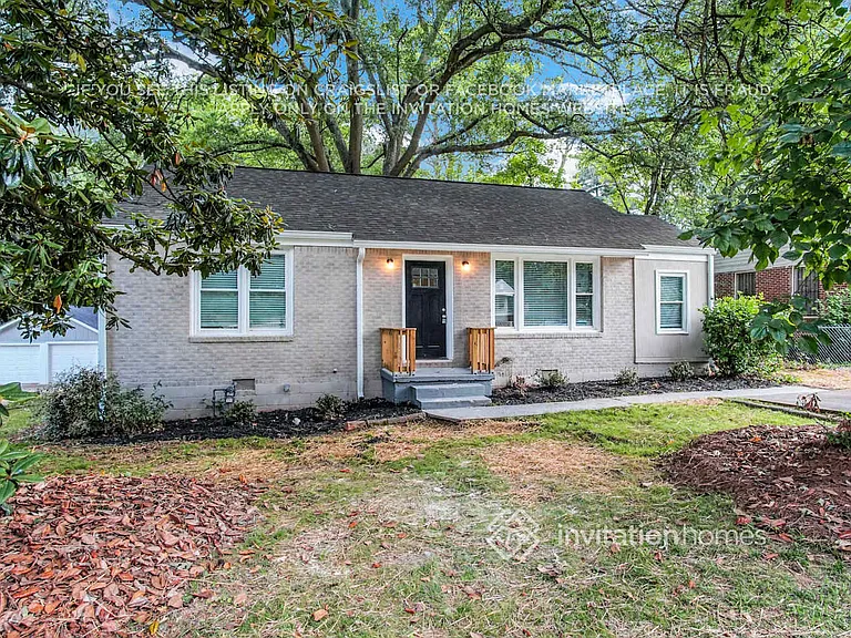 2674 Joyce Ave — Photo 2