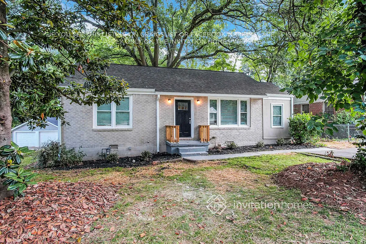 Building Photo - 2674 Joyce Ave