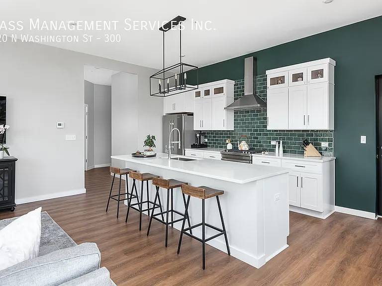 720 N Washington St #300 — Photo 3