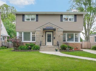 1865 Hawthorne Ave, Westchester, IL 60154