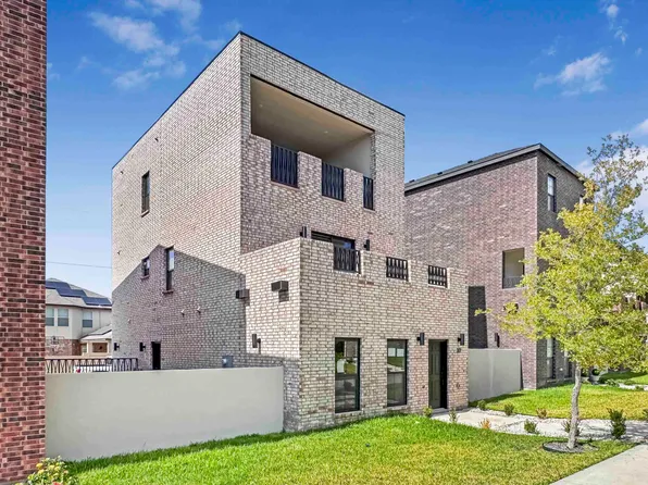 210 Veracruz Dr #301, Laredo, TX 78045