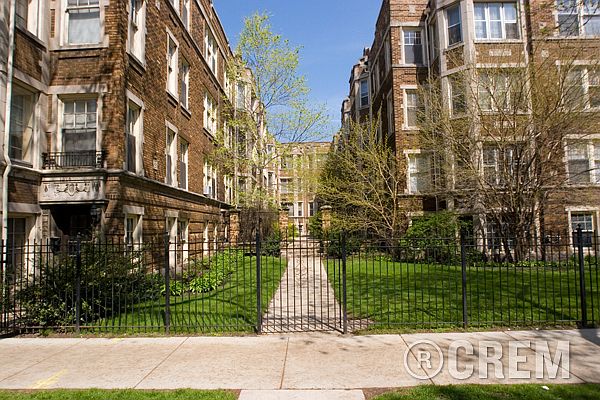 1st image of 1368 W Greenleaf Ave APT 3S