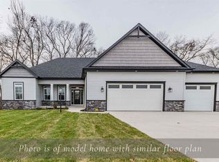 54577 Pierre Trails Dr, Osceola, IN 46561