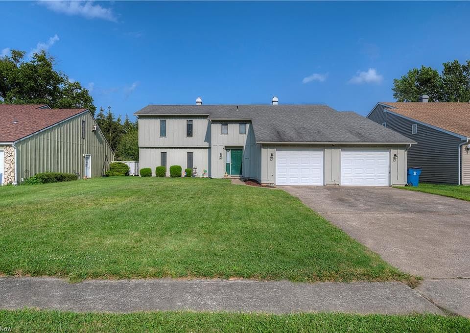 1st image of 2821 Forest Ln #2823