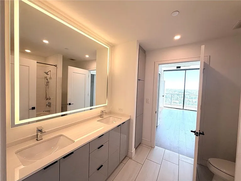 788 W Marietta St NW #1704 — Photo 11