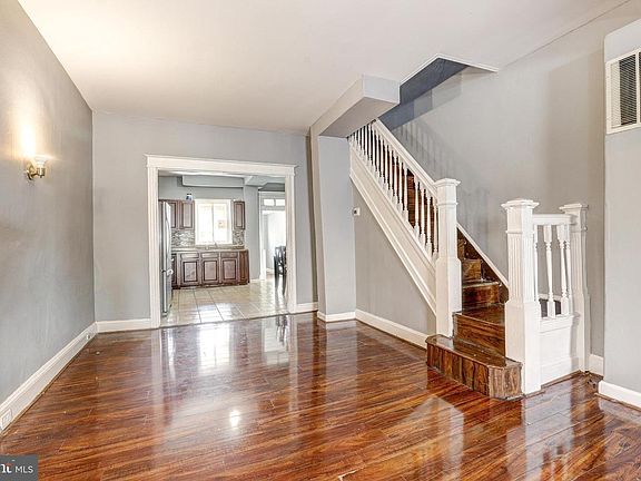 5th image of 2409 McElderry St