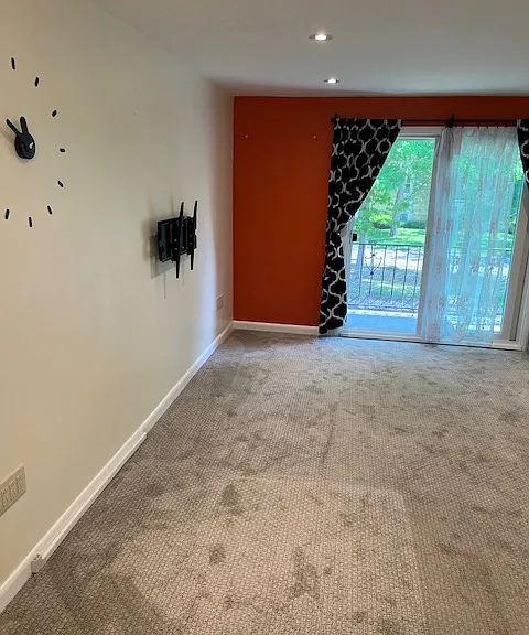 16 Shadowbrook Ln #32 — Photo 10