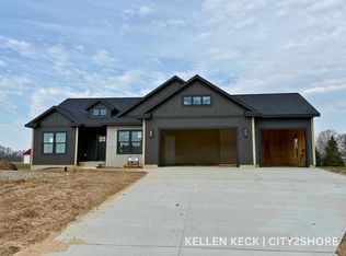 4596 Winding Creek Ln, Zeeland, MI