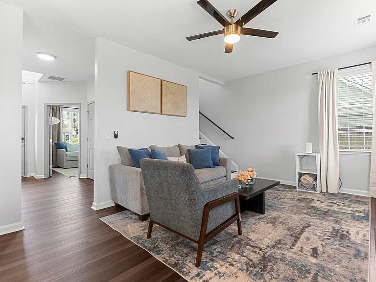 309 Raleigh Dr — Photo 20