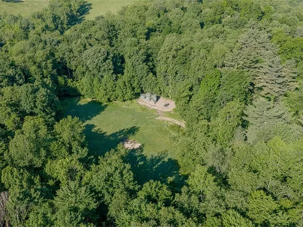 20300 County Road 6, Coshocton, OH 43812