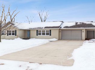 N7125 Bell School Rd, Burlington, WI 53105