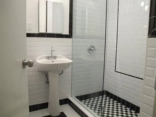 Rented by Dream Space Realty | media 18