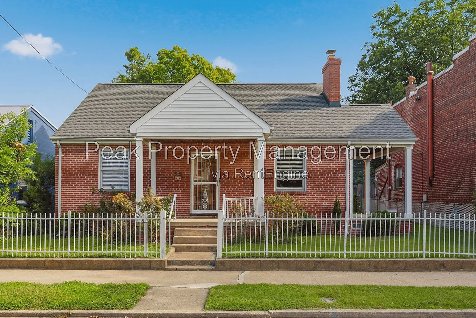 3 bed, 2.0 bath, 1357 sqft, $2,200 — Photo 1
