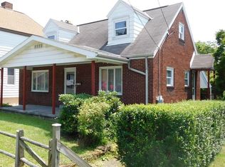 1061 Coverdale St, Pittsburgh, PA 15220